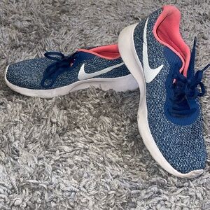 Nike tanjun